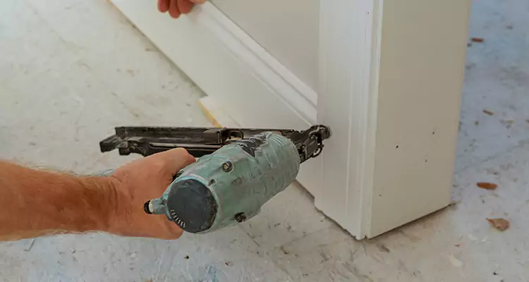 Fix Garage Door Panel in Hollywood, FL