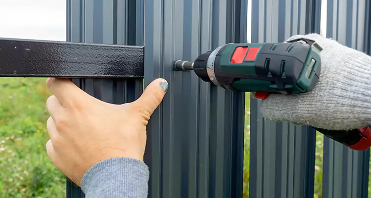 Metal Gate Repair in Hollywood, FL