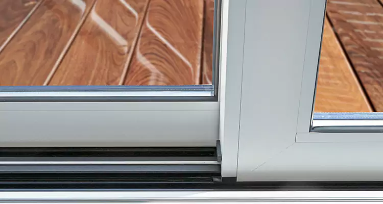 Patio Door Jammed Shut in Hollywood, FL