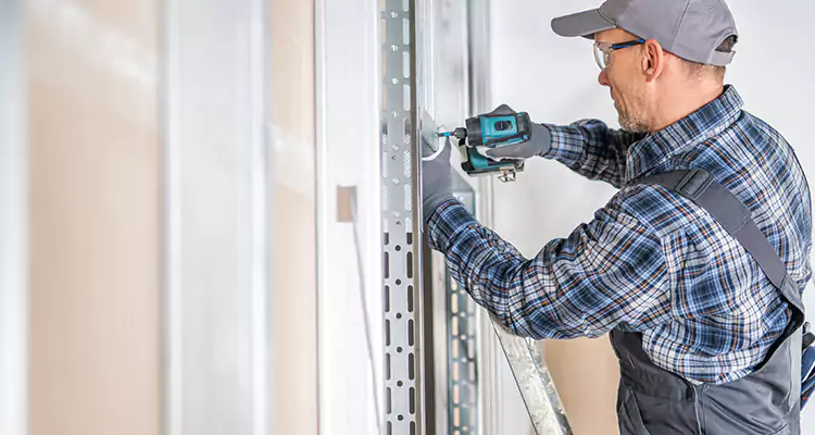 Sliding Door Latch Hardware Repair in Hollywood, FL