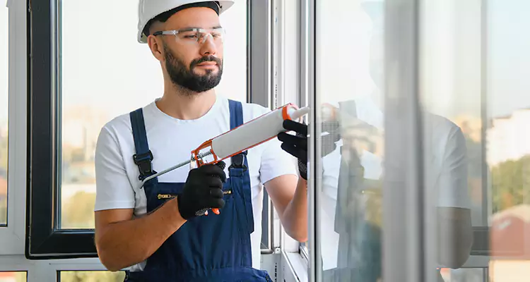 Window Frame Repair in Hollywood, FL