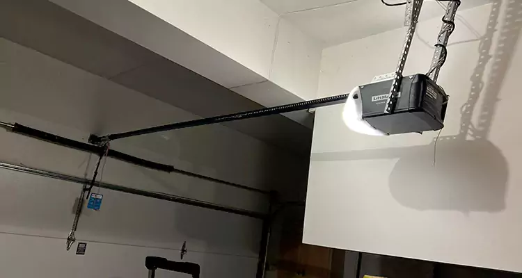 Linear Garage Door Opener Repair in Hollywood, FL
