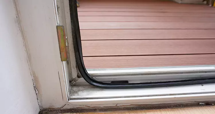 Repair Patio Doors Leaking at Bottom in Hollywood, FL