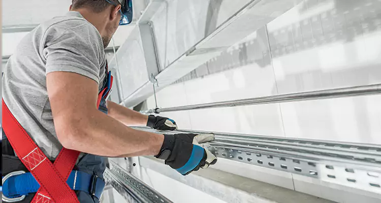 Glass Balcony Railing Replacement in Hollywood, FL