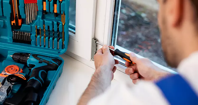 Mirrored Sliding Doors Replacement Expert in Hollywood, FL